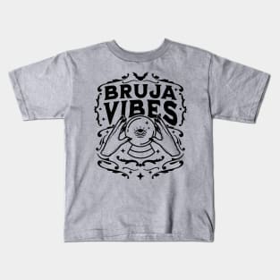 Bruja Vibes Mexican Witch Halloween Witchy Retro Vintage Kids T-Shirt